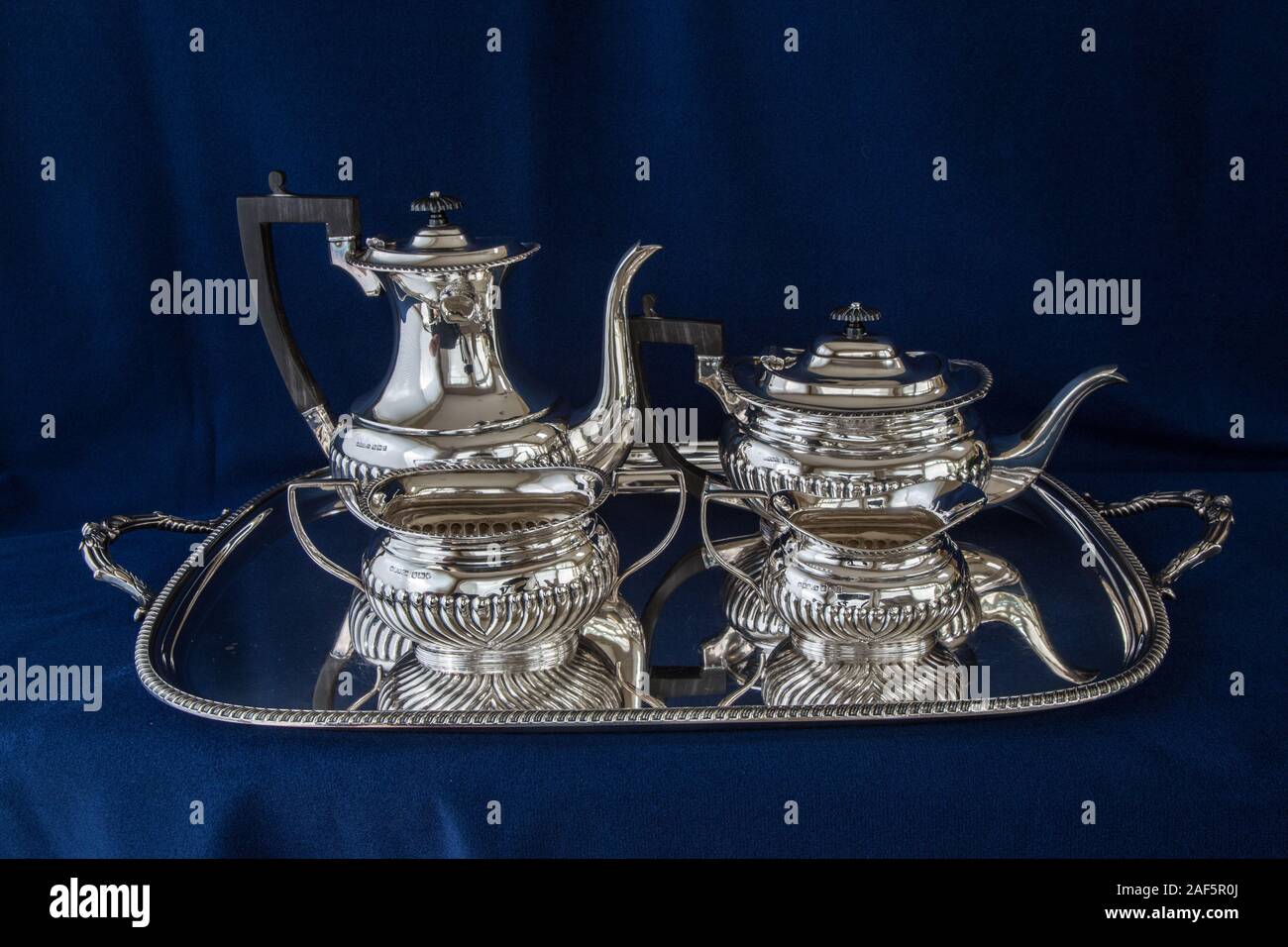 Inglés juego de té de plata, del siglo XIX. Foto de stock
