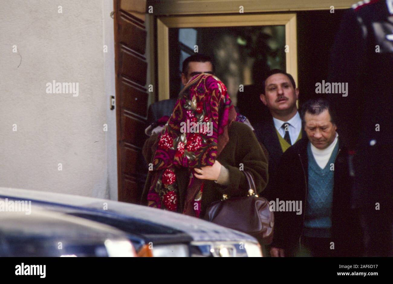 Antonietta bagarella y Gaetano riina, esposa y hermano de Toto Riina Fotografía de stock Alamy Antonietta bagarella y Gaetano riina, esposa y hermano de Toto Riina Fotografía de stock Alamy
