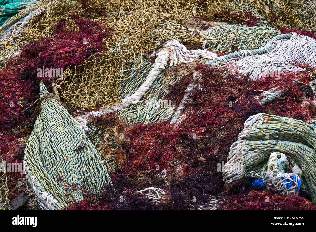 Las redes de pesca, Saint-Jean de Luz, Pirineos Atlánticos, Francia Foto de stock