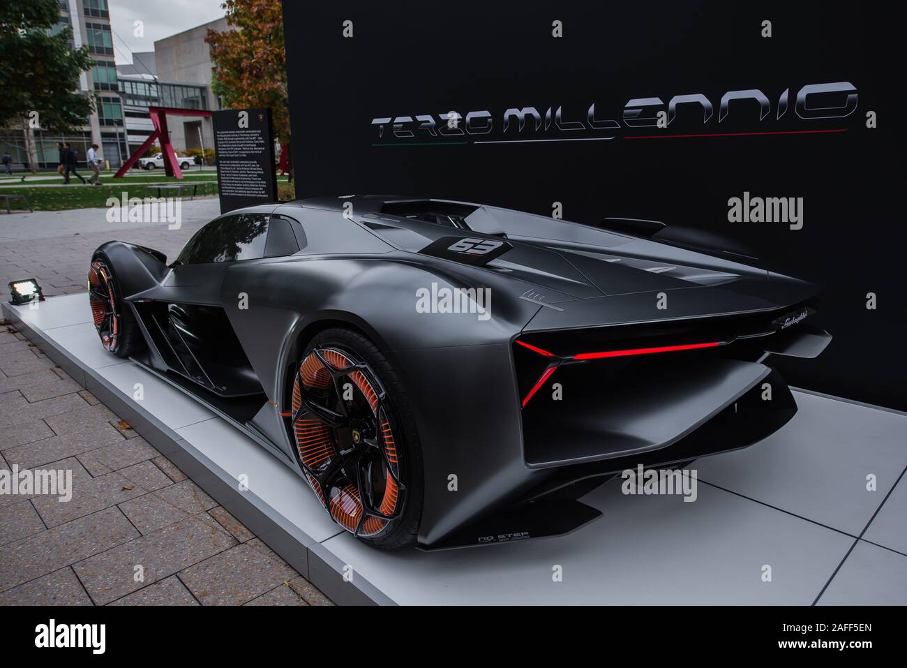 Lamborghini terzo millennio fotografías e imágenes de alta resolución -  Alamy