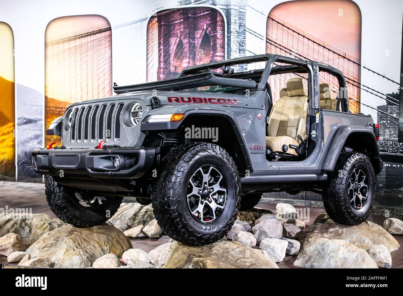 Jeep wrangler rubicon fotografías e imágenes de alta resolución - Alamy