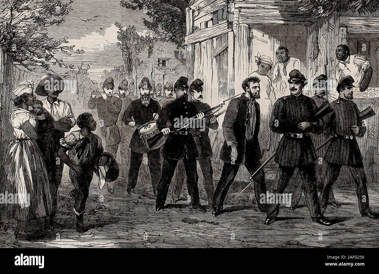 La guerra civil en Estados Unidos - ronroneo fuera un soldado del Ejército Federal por las calles de Washington, DC - 1861 Foto de stock