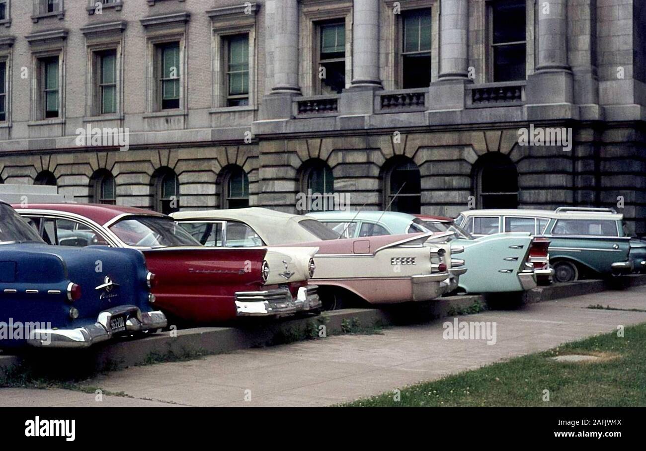 Cola de coches en Baltimore en un parking. Foto de stock