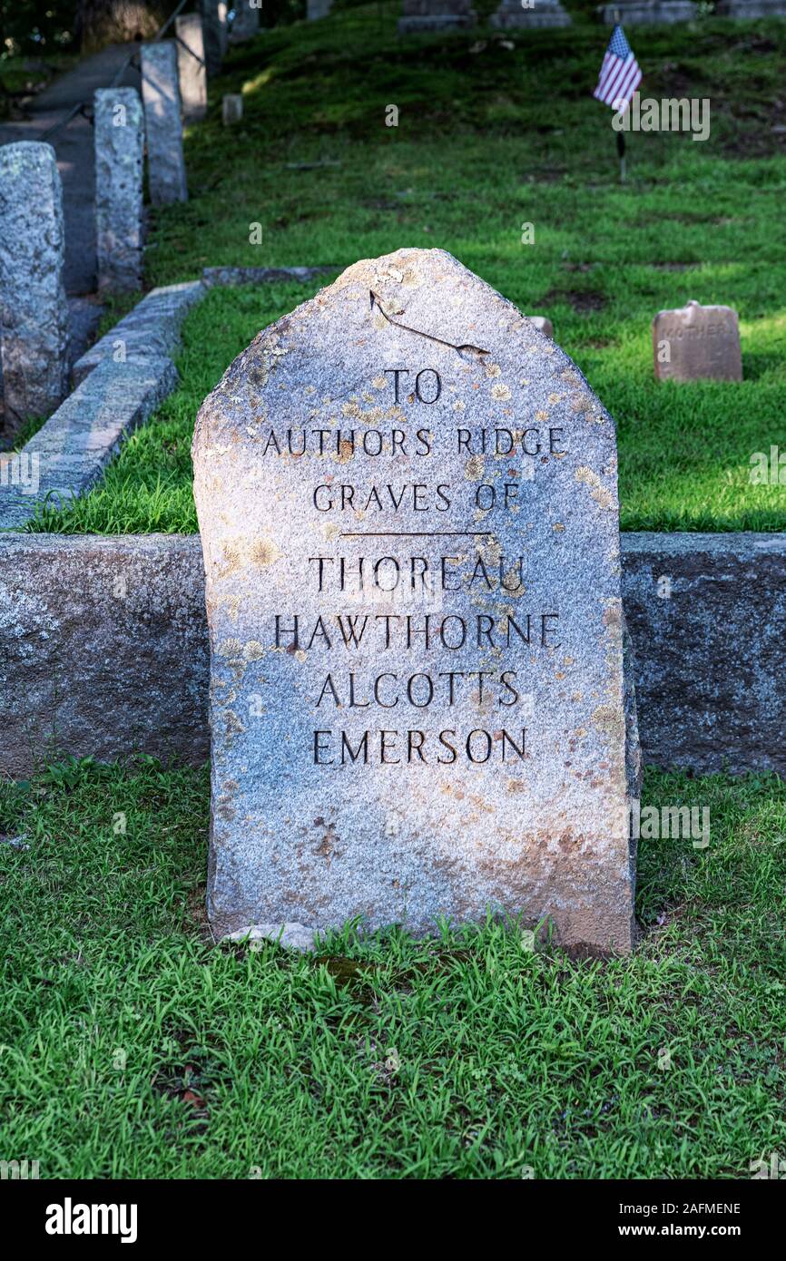 Authors Ridge en el Sleepy Hollow Cemetery, Concord, Massachusetts, EE.UU. Foto de stock