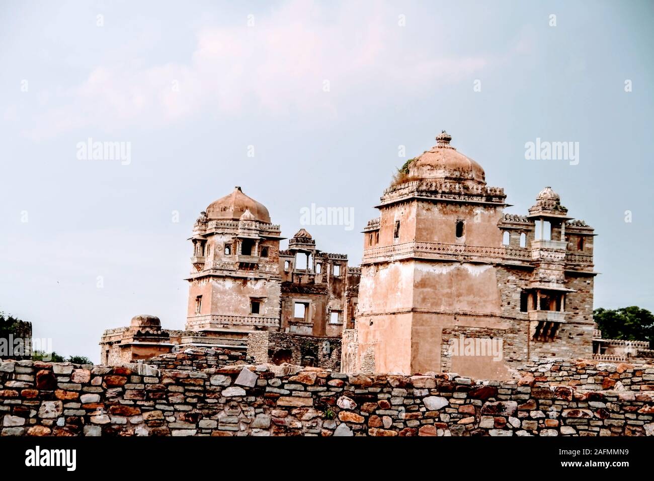 Chittorgarh Fort es una de las mayores fortalezas en la India. Es un sitio del Patrimonio Mundial de la UNESCO.La fortaleza fue la capital de Mewar. Foto de stock