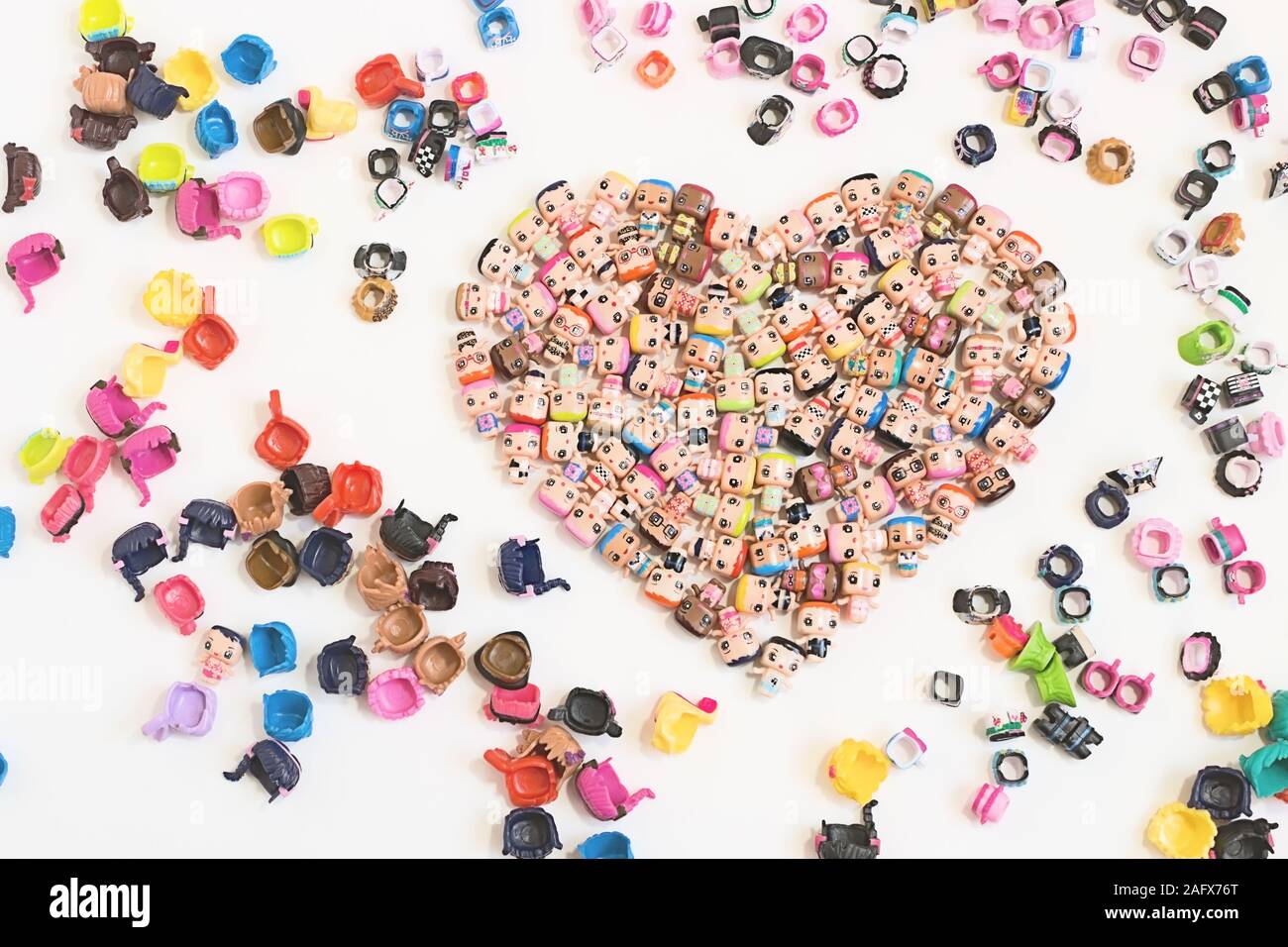 muñecos de plastico para niños