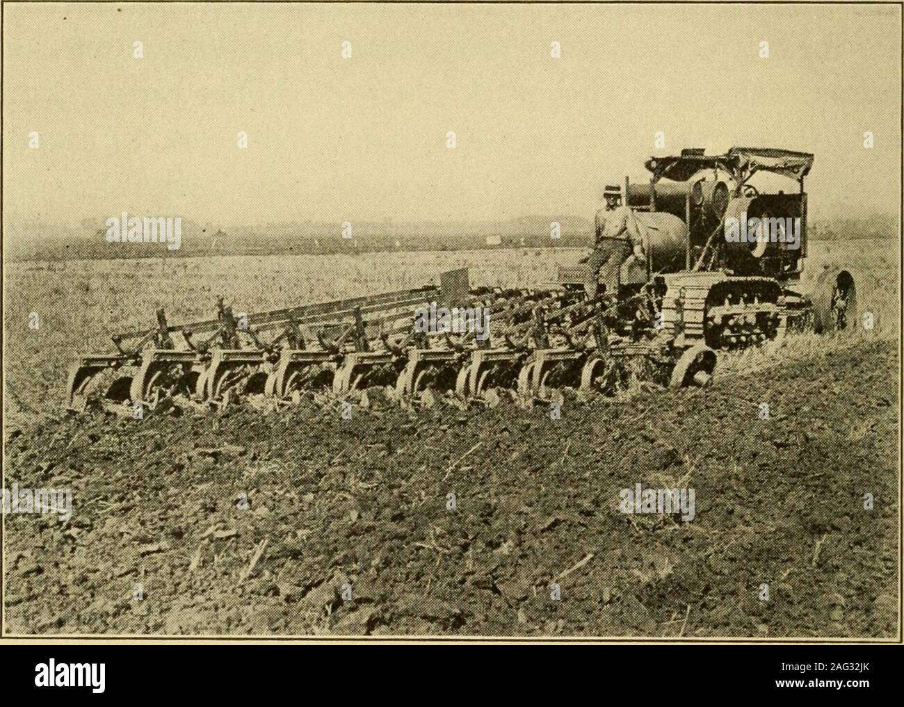 La Historia De La Agricultura En Los Estados Unidos Ario Y El Motor De Gasolina Kindmounted Sobre Un Camion Ahora Tenemos Tractores De Gasolina Que No Solo Dibujan La Carga Pero