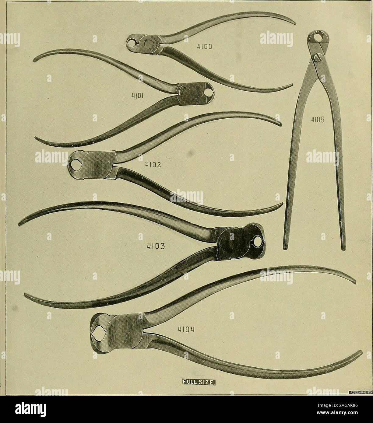Siglo XX Catálogo de suministros para los relojeros, joyeros y parentela  oficios. tiQ&Z unnssa, alicates de punta curva. Stubbs y otras pinzas  importados no están garantizados. Nº 4079. 3- en inglés.