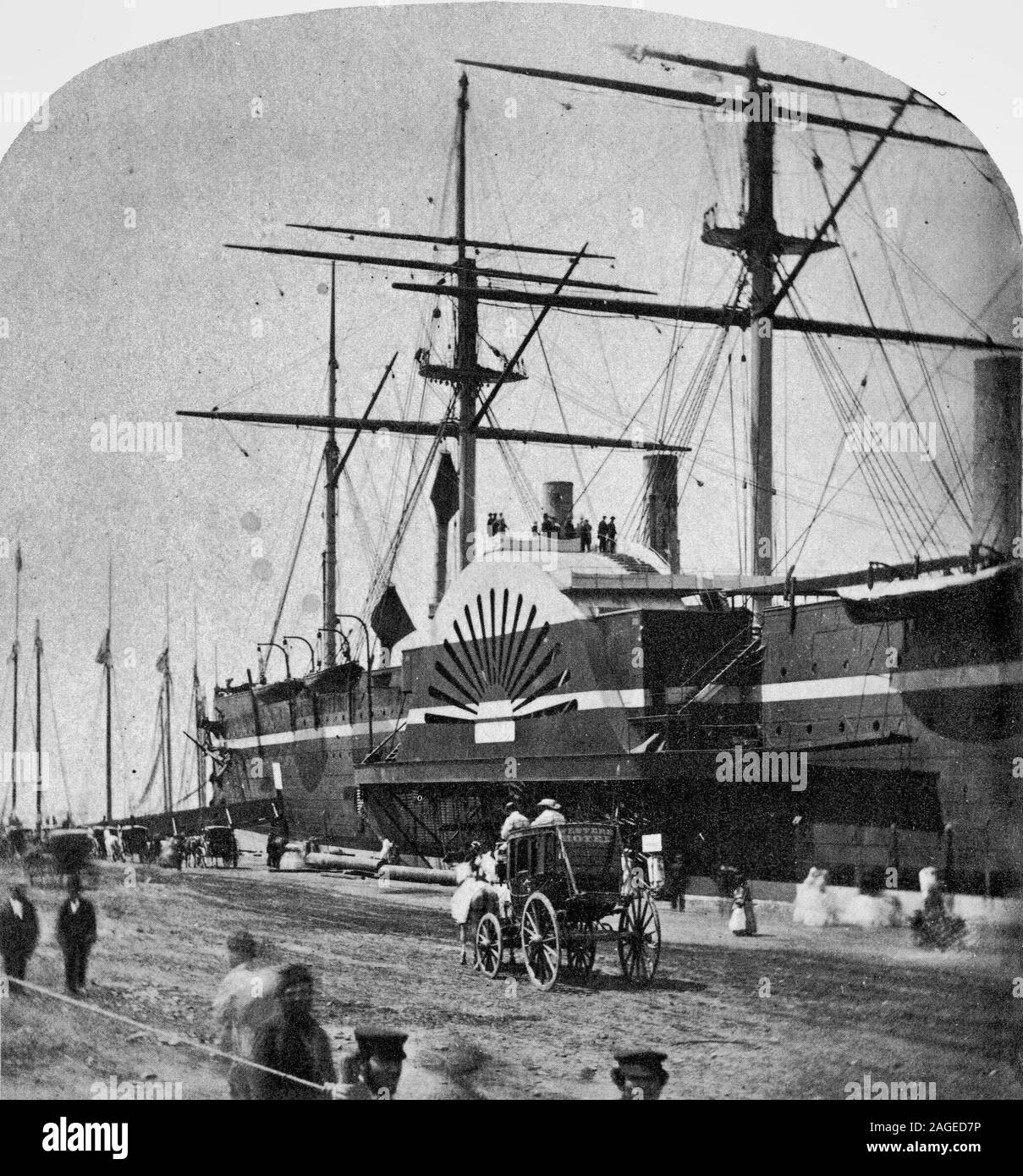SS Great Eastern en el puerto de Nueva York, 1860 - probablemente en un muelle sobre el Río Hudson entre West 11th y 12th Streets, su habitual Nueva York de atraque. Foto de stock