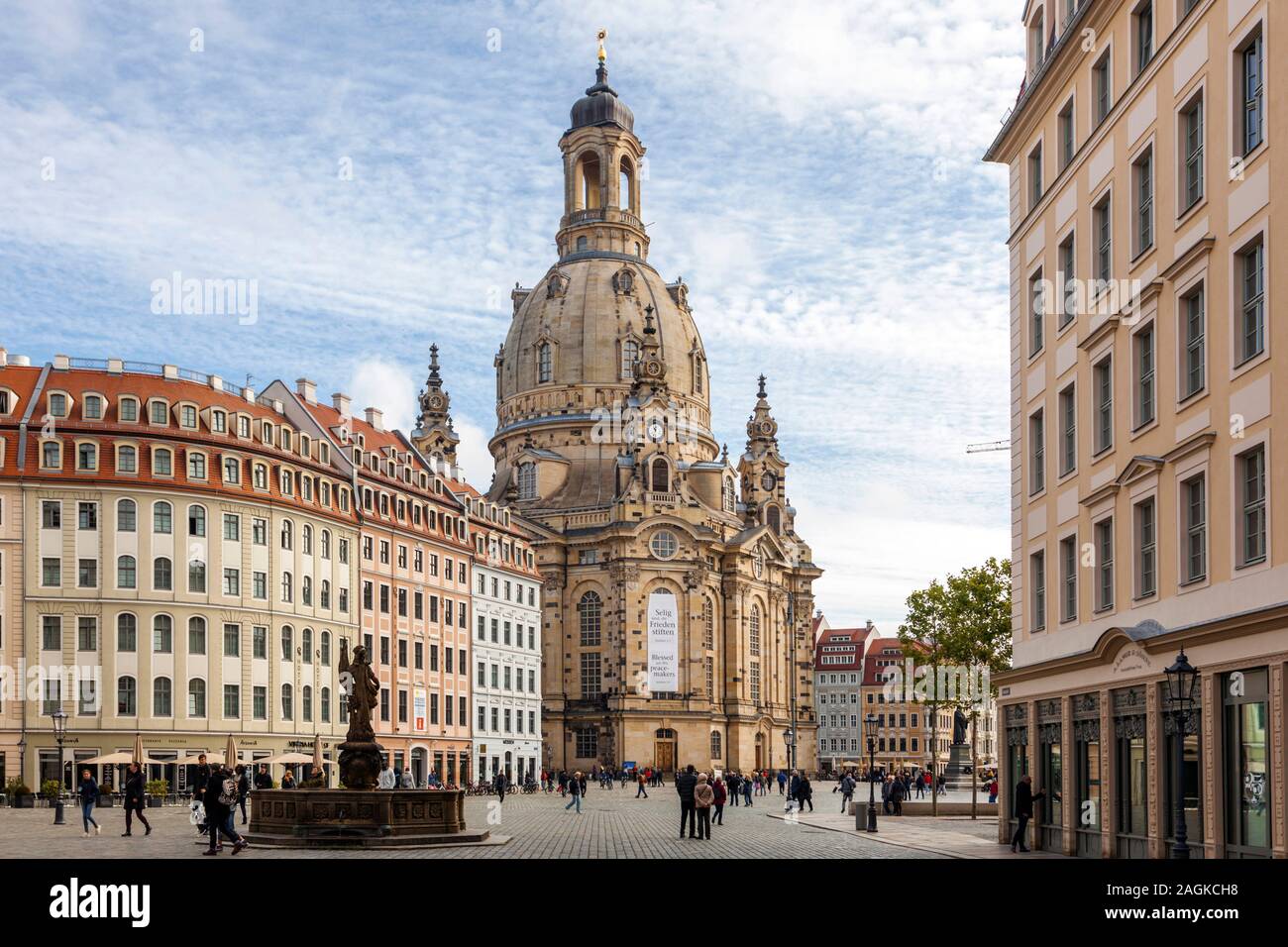 Neumarkt y Frauenkirche en Dresde Foto de stock