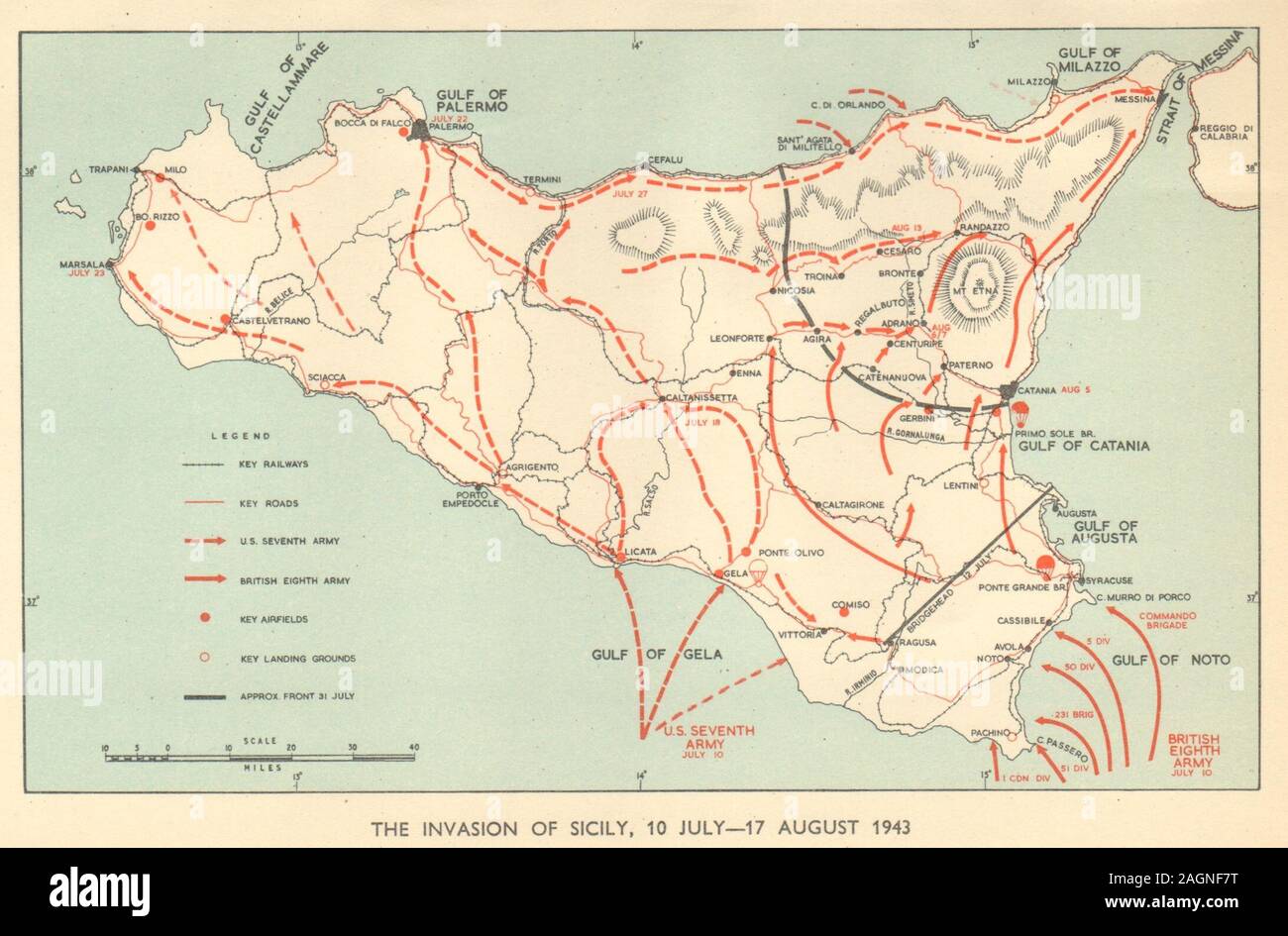 Invasión de Sicilia el 10 de julio al 17 de agosto de 1943. Guerra Mundial  2. Italia 1954 viejo mapa Fotografía de stock - Alamy