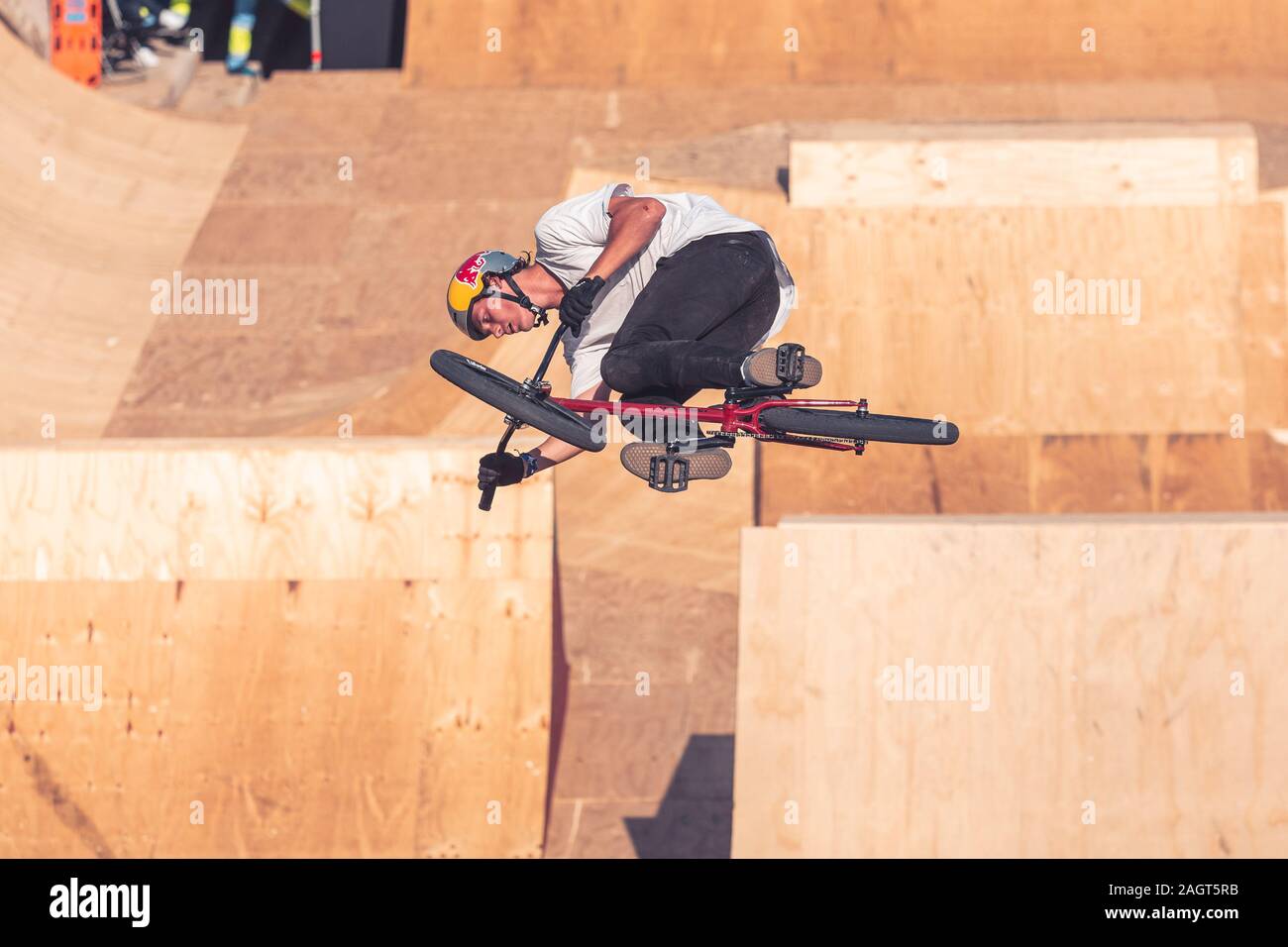 Santander, 18 de julio, 2019: Paul Thölen en Red Bull Astillero Santander , bicicletas BMX competencia. Foto de stock