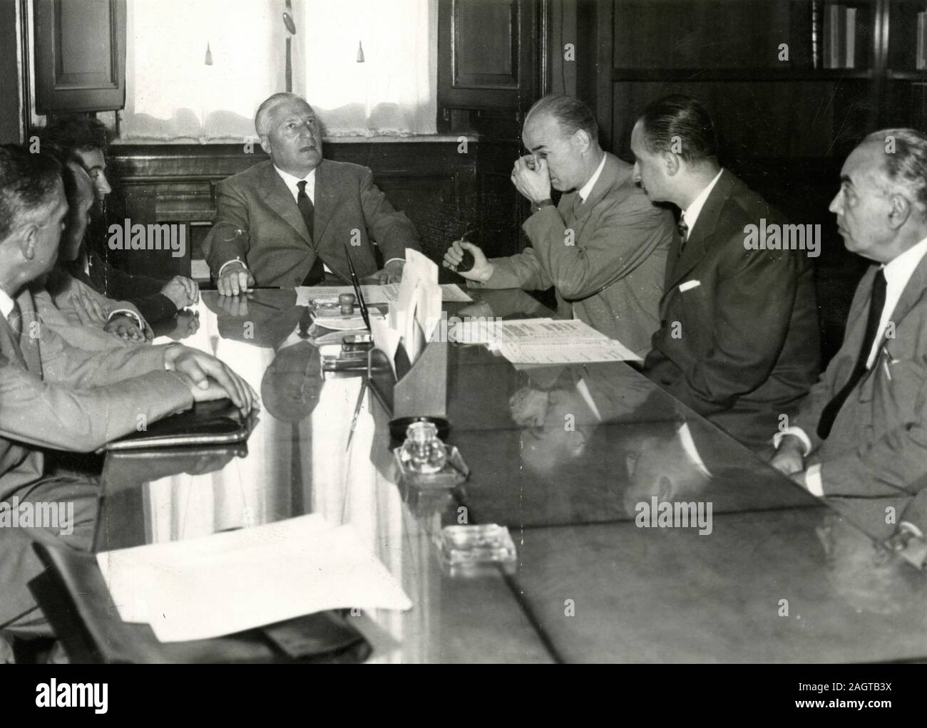 Reunión del partido del partido italiano Solcialdemocrat PSDI, Roma, Italia, 1950 Foto de stock
