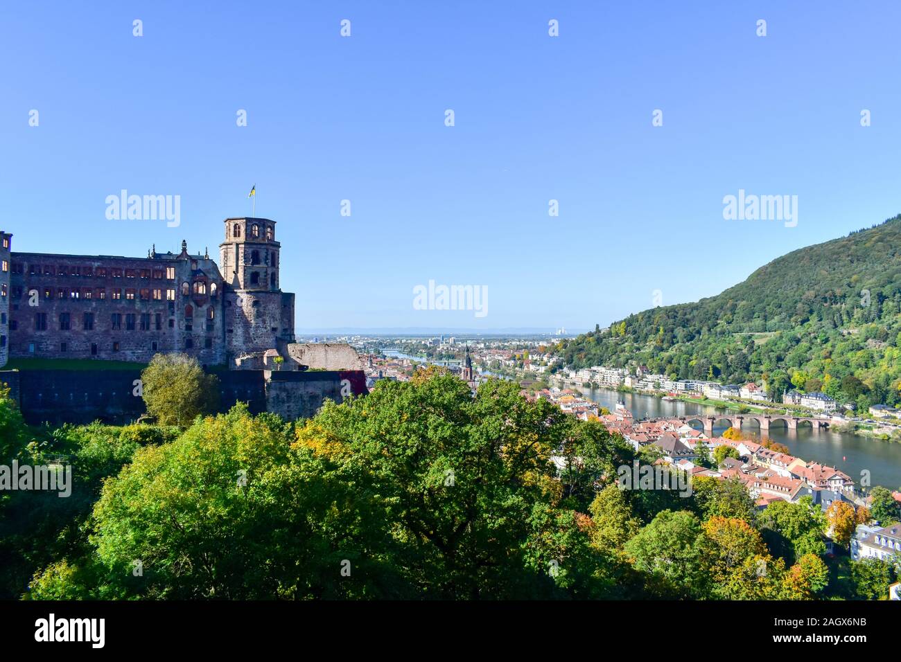 Vista aérea panorámica de Heidelberg con castillo. Foto de stock