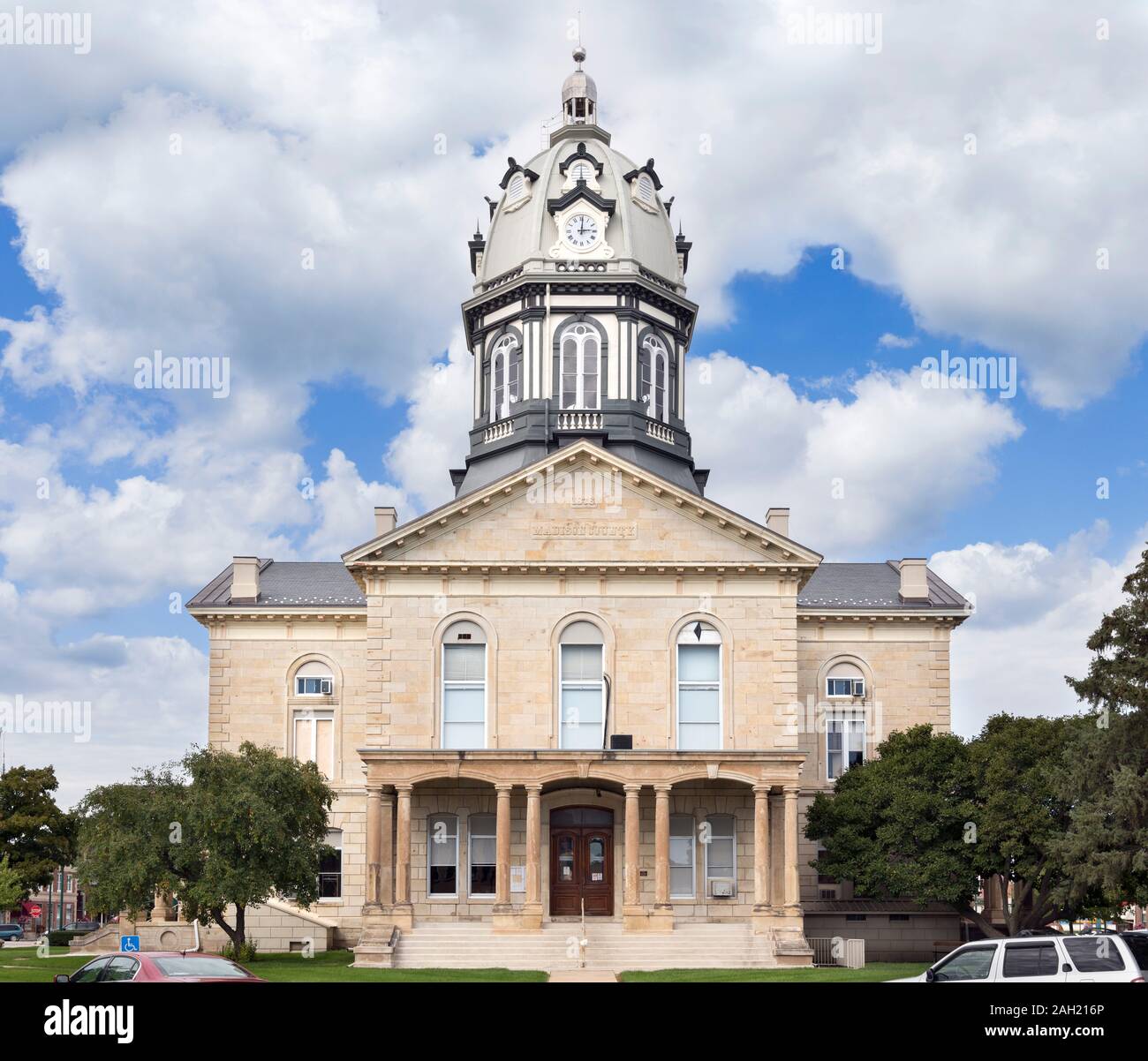 Madison County Courthouse en downtown Winterset, Iowa, EE.UU. Foto de stock