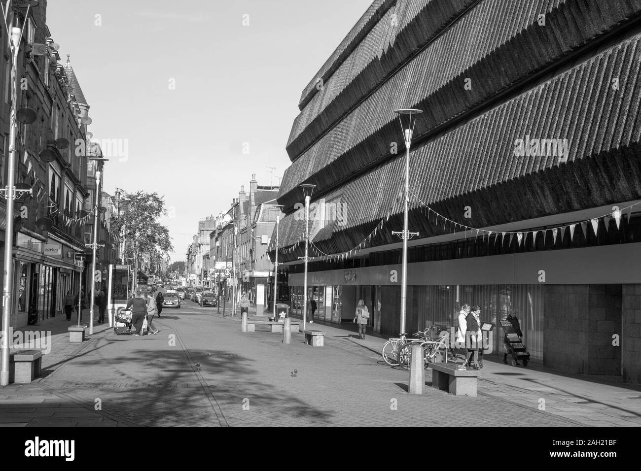 Blanco y negro: La fotografía de calle Aberdeen Street Foto de stock