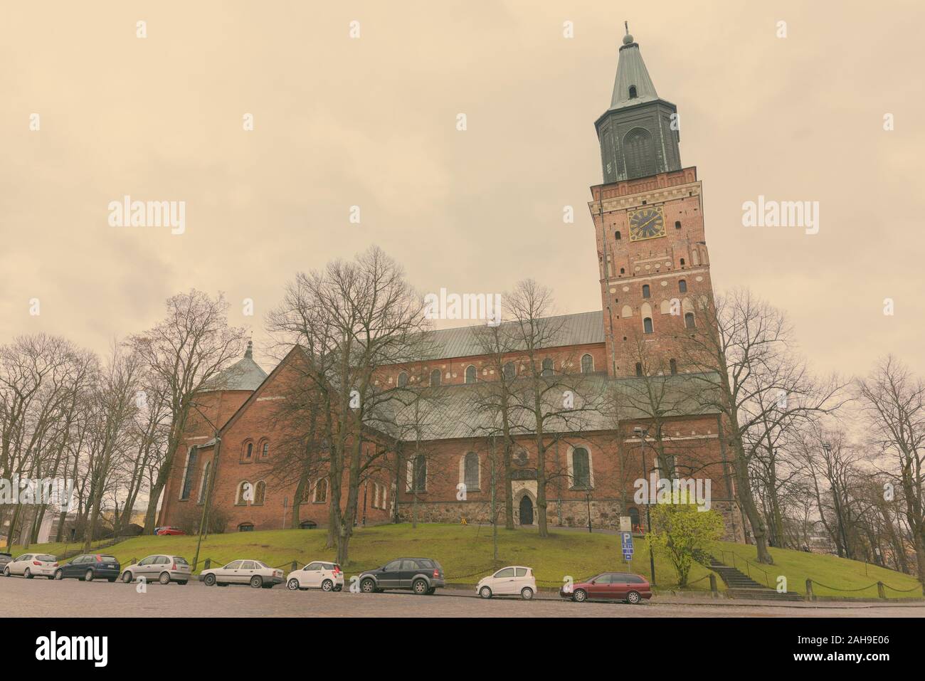 Retrato de la iglesia catedral de Turku en Finlandia Foto de stock