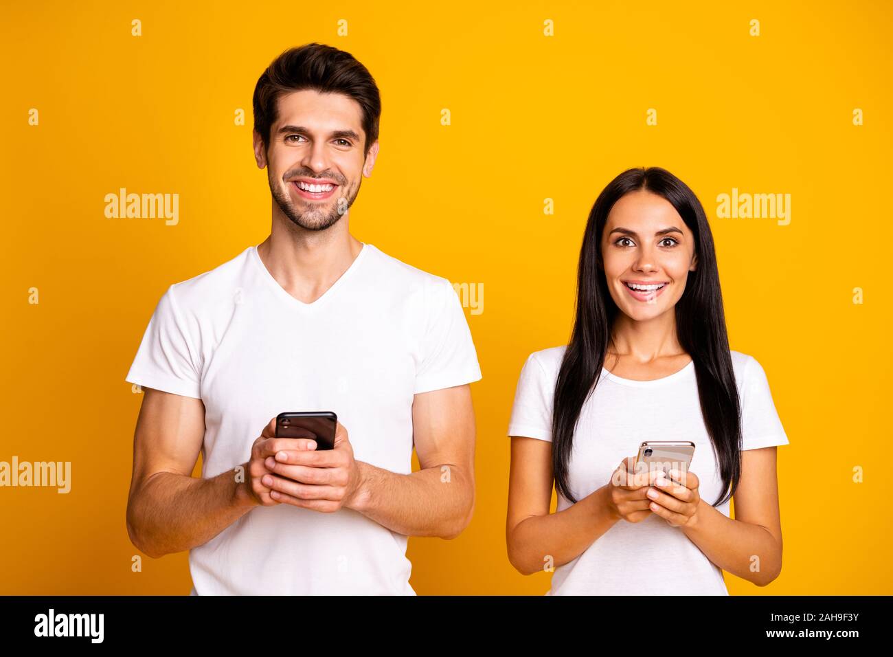 Mujer sin ropa con novio fotografías e imágenes de alta resolución - Alamy Mujer sin ropa con novio fotografías e imágenes de alta resolución - Alamy