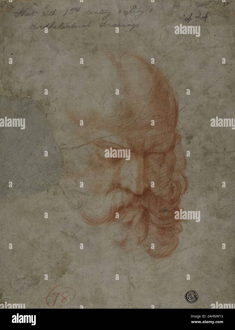 Domenico Ghirlandaio, Escuela de. Cabeza de un hombre barbado (anverso)  Bocetos de detalles arquitectónicos (verso). 1500-1529. Italia. Tiza roja  (anverso) lápiz y tinta marrón (verso) en buff sentó el papel, colocados y