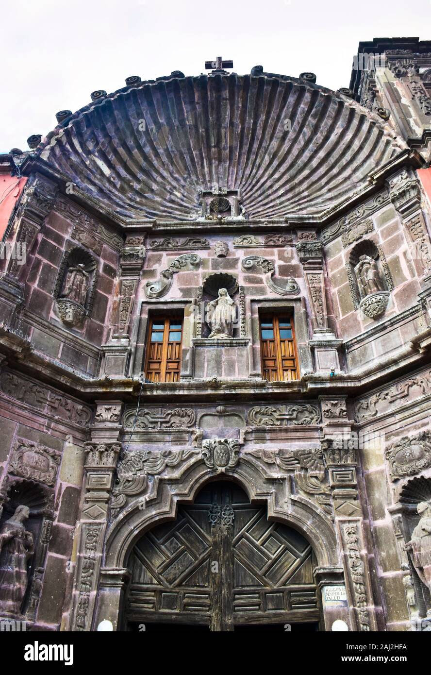 Templo de Nuestra Señora de la Salud construido en 1735, San Miguel de Allende, México Templo de Nuestra Señora de la Salud construido en 1735, San Miguel de Allende, México