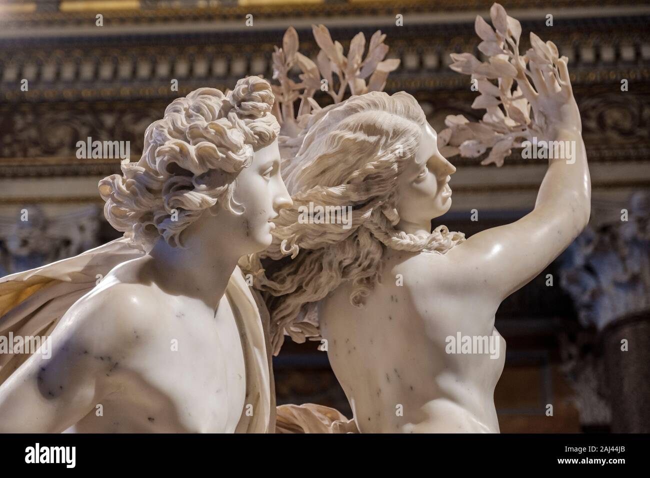 Escultura de mármol de Apolo y Daphne, Gian Lorenzo Bernini, Galleria  Borghese Museum, Villa Borghese, Roma, Italia Fotografía de stock - Alamy