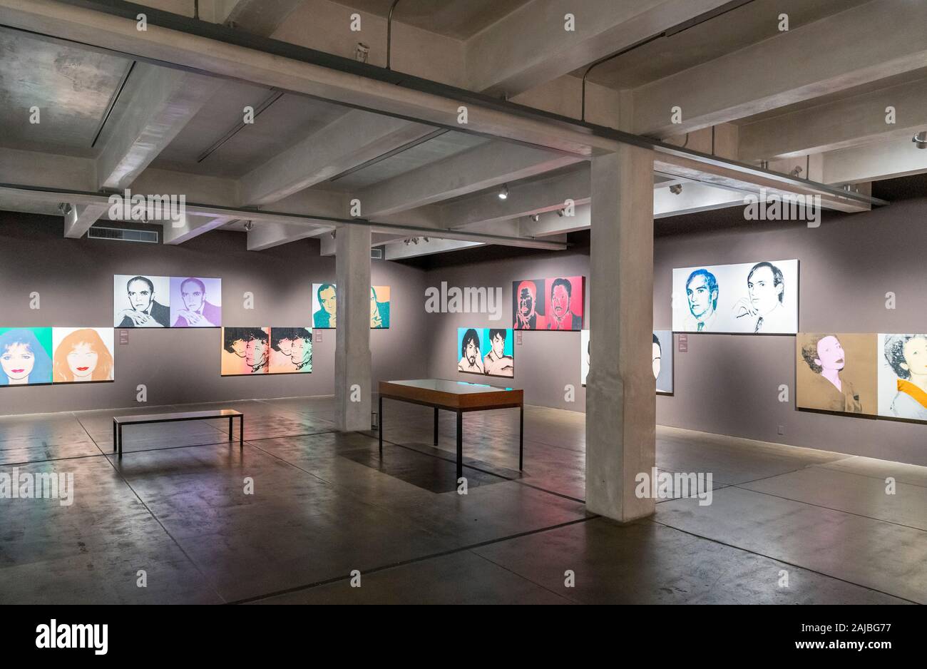 Galería en el Museo Andy Warhol, en Pittsburgh, Pennsylvania, EE.UU. Foto de stock