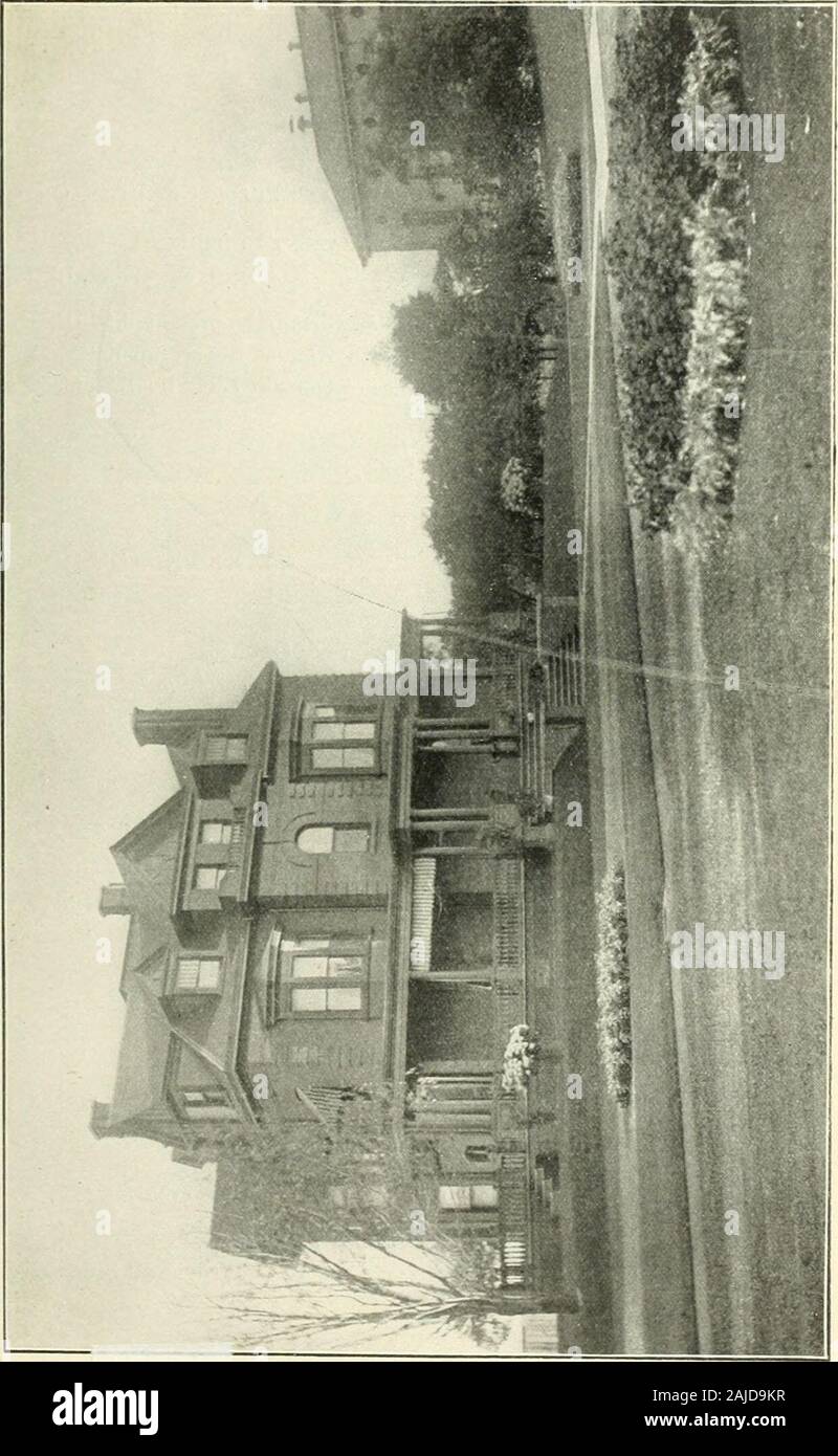 Ontario documentos del período de sesiones, 1903, No.36-42 . I 34 1. [35: 36 El informe del inspector de prisiones. Nº 39 de la Oficina de Prisiones y theInspector benéficas públicas, Ontario. Los edificios del parlamento, Toronto, noviembre de 1902. Señor Presidente, tengo el honor de adjuntarle, para ser presentado a su Honorthe vicegobernador, el 29º informe anual sobre la CentralPrison y reformatorios de la provincia de Ontario, para el oiEcial yearending el 30 de septiembre de 1902. Yo liave el honor de ser, Señor, tu siervo obediente, JAMES NOXON, Inspector.El Honorable J. R. Stratton, M.P.P., secretario Foto de stock