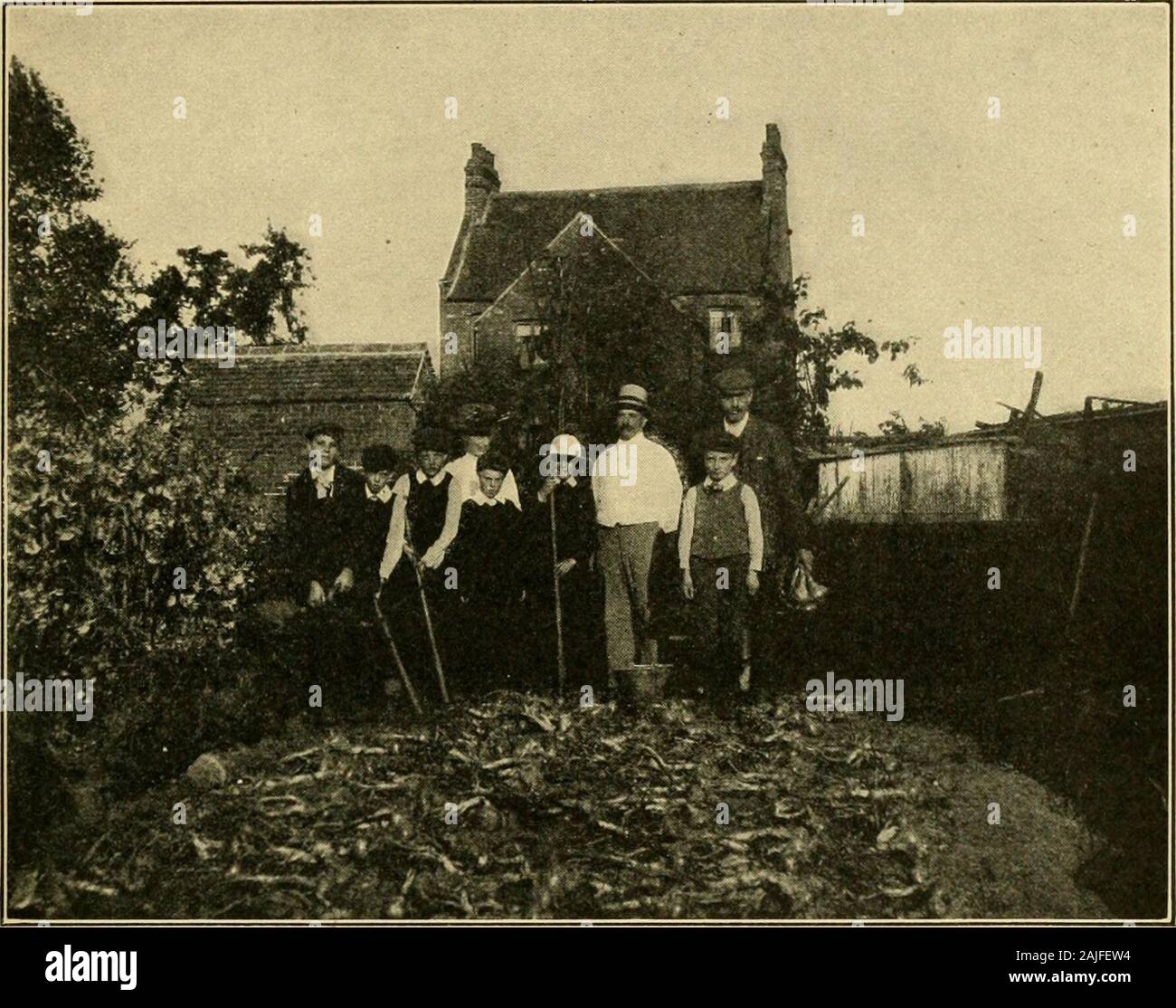 Escuela de horticultura y el estudio de la naturaleza en inglés