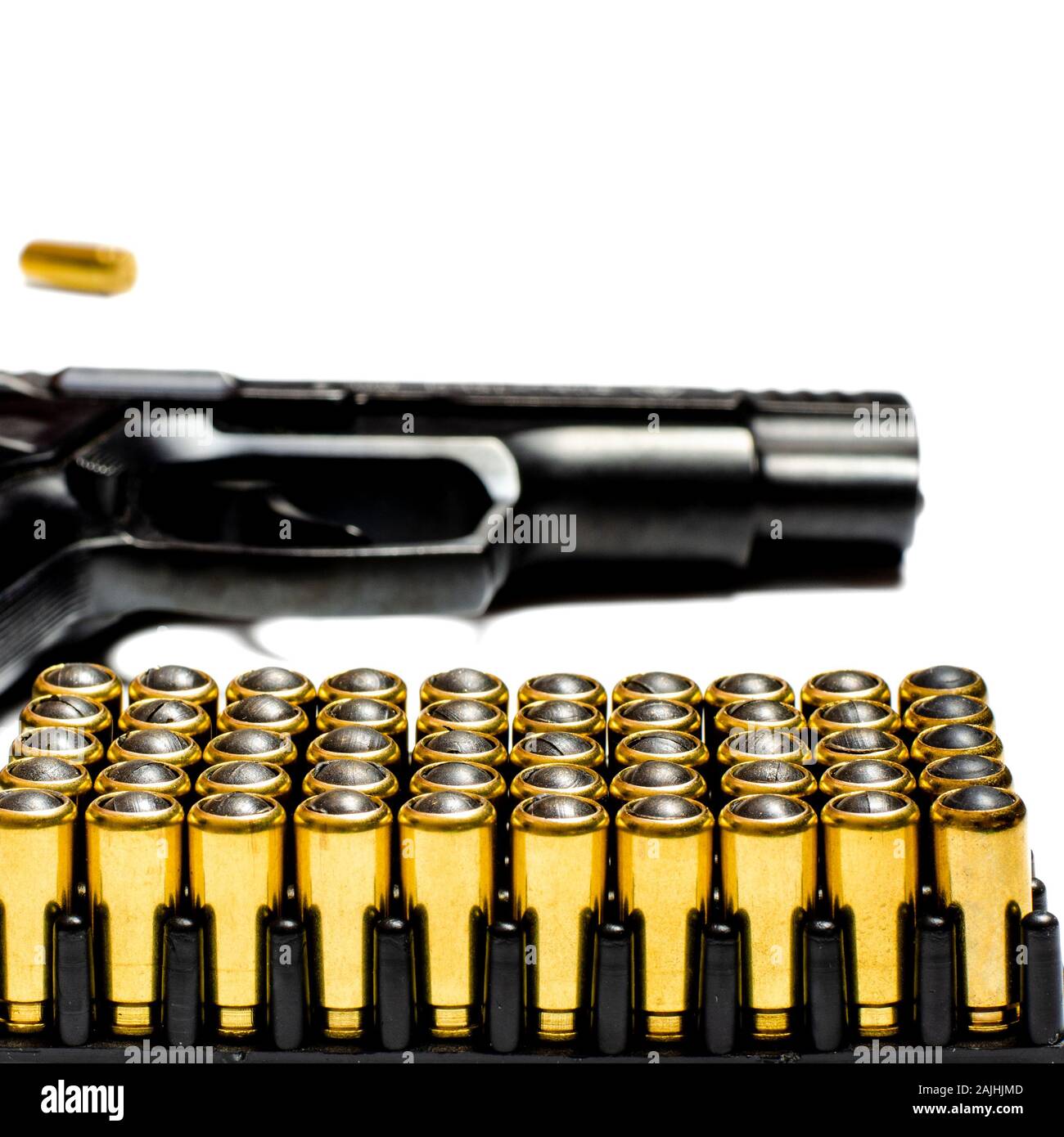 Mecenas Para Una Pistola Traumatica De Pie En Forma De Plastico Negro Para Los Cartuchos Las Armas Fotografia De Stock Alamy