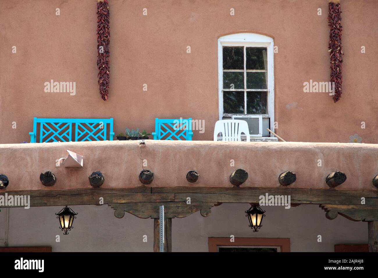 Arquitectura de adobe, Old Town, Albuquerque, Nuevo México, EE.UU. Foto de stock