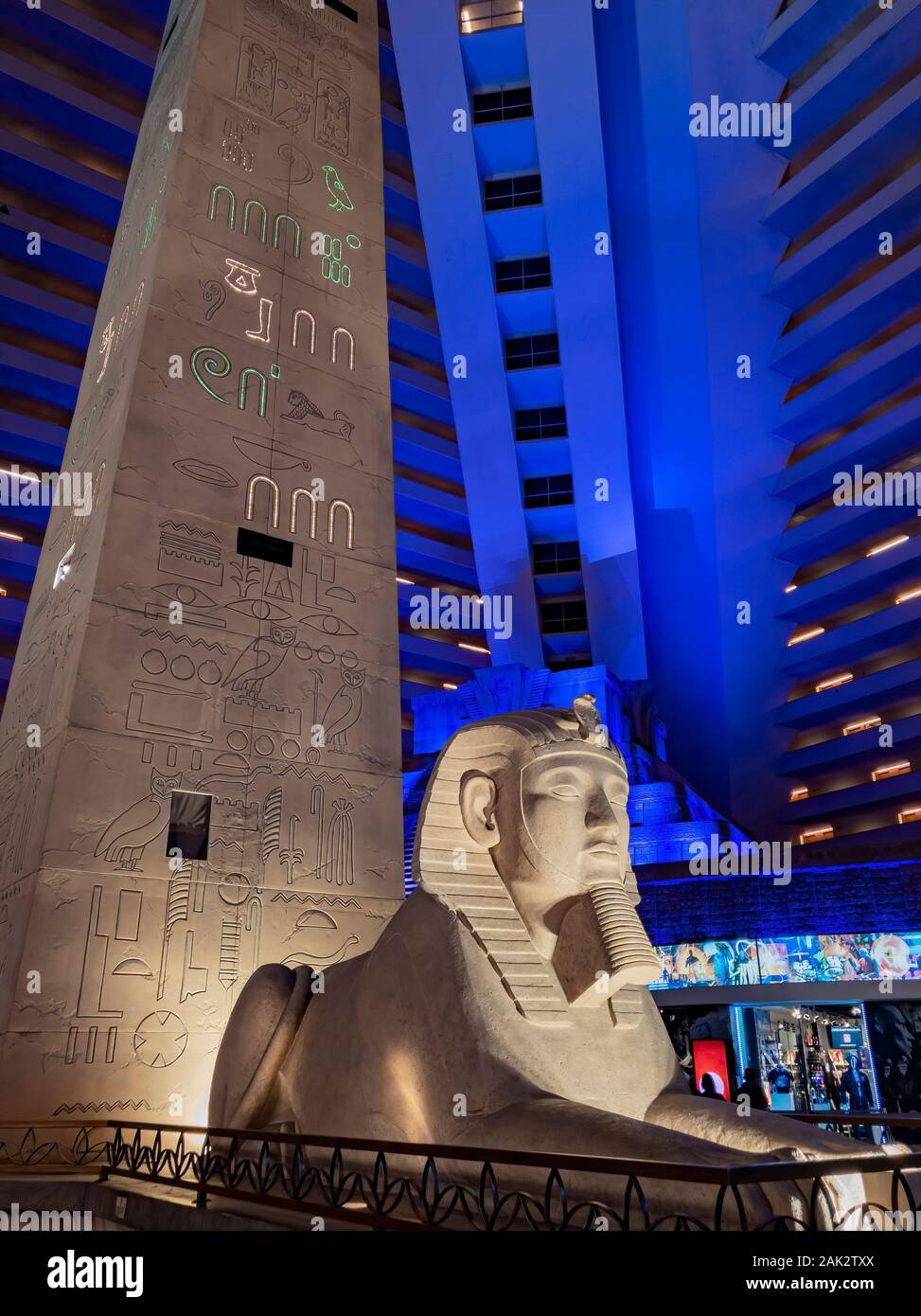 Las Vegas, DEC 28: vista interior del Luxor Hotel & Casino on DEC 28, 2019 en Las Vegas, Nevada Foto de stock