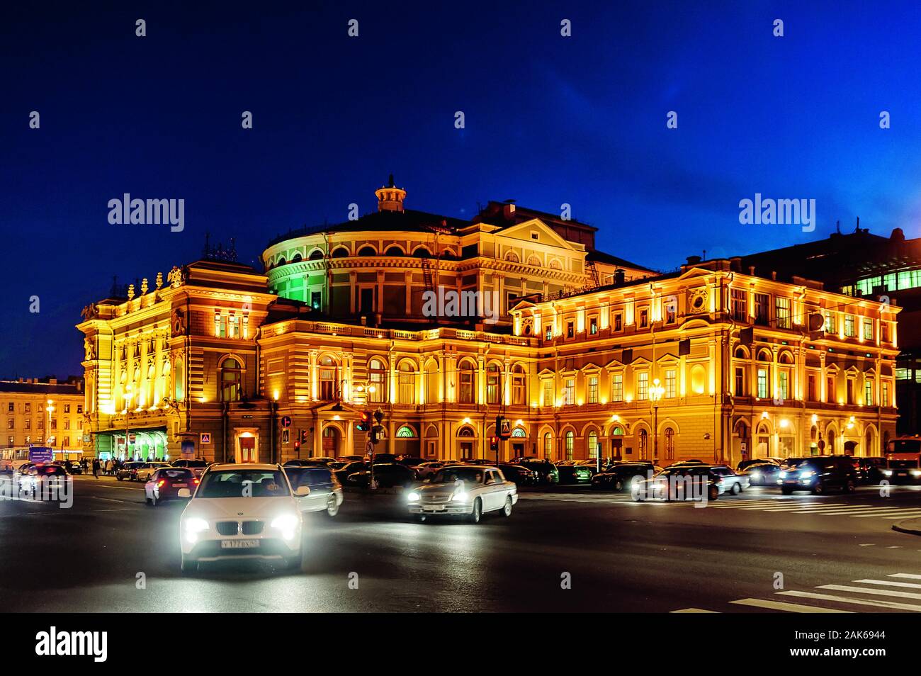 Teatro: Opern Marriinski- und Balletthaus am Theaterplatz, San Petersburgo | uso en todo el mundo Foto de stock