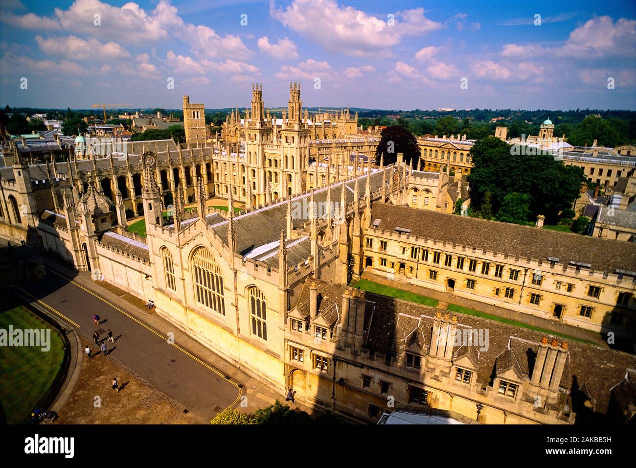 Vista aérea de All Souls College, Universidad de Oxford, Oxford, Inglaterra, Reino Unido. Foto de stock