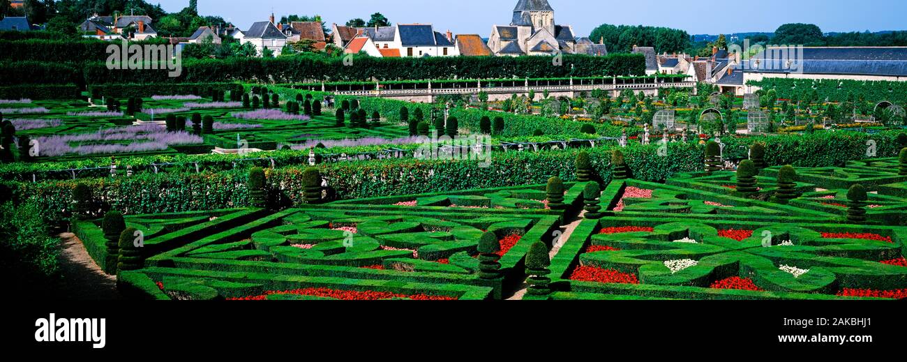 Los jardines del castillo de Villandry, Villandry, Francia Foto de stock