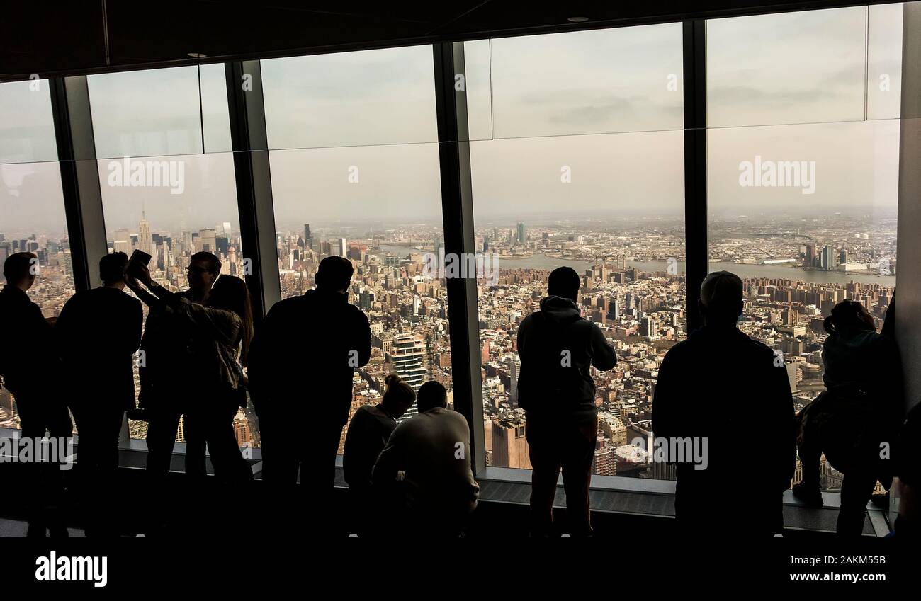 Vista desde el One World Trade Center, Manhattan, Nueva York, EE.UU. Foto de stock