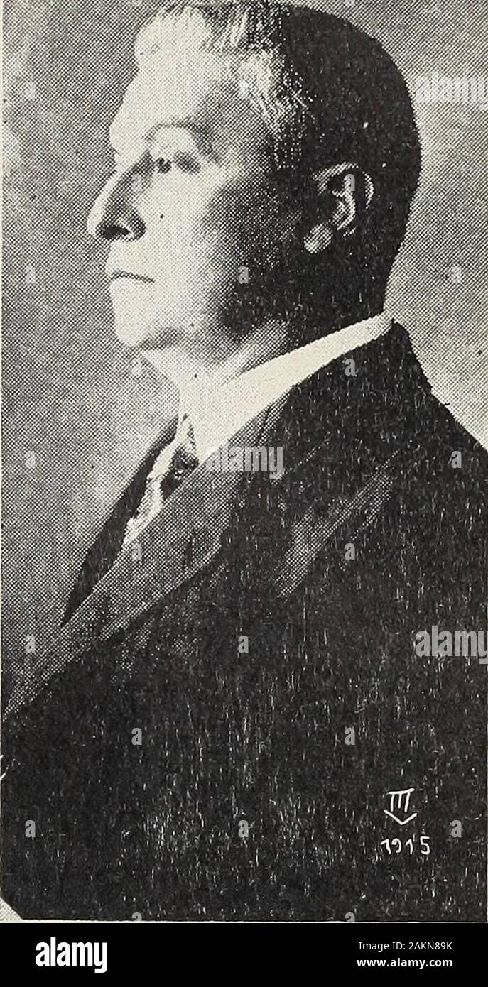 El Salvador al vuelo; notas, impresiones y perfilesRepublica de El Salvador, América Central, 1917 . Don Miguel PintoDirector del Diario Latino Foto de stock