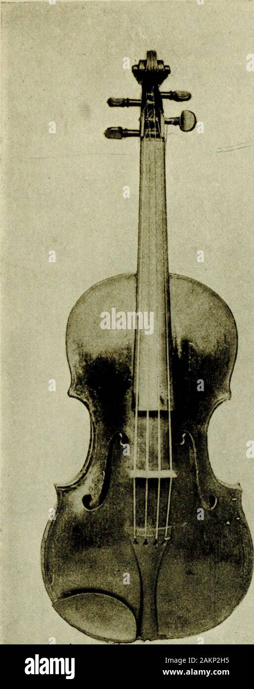 La orquesta y sus instrumentos, interpuso el violín a Nueva York y toolkit  a un reparador, que ha trabajado a lo largo de ella y a ella lengthbrought  vuelve a su estado
