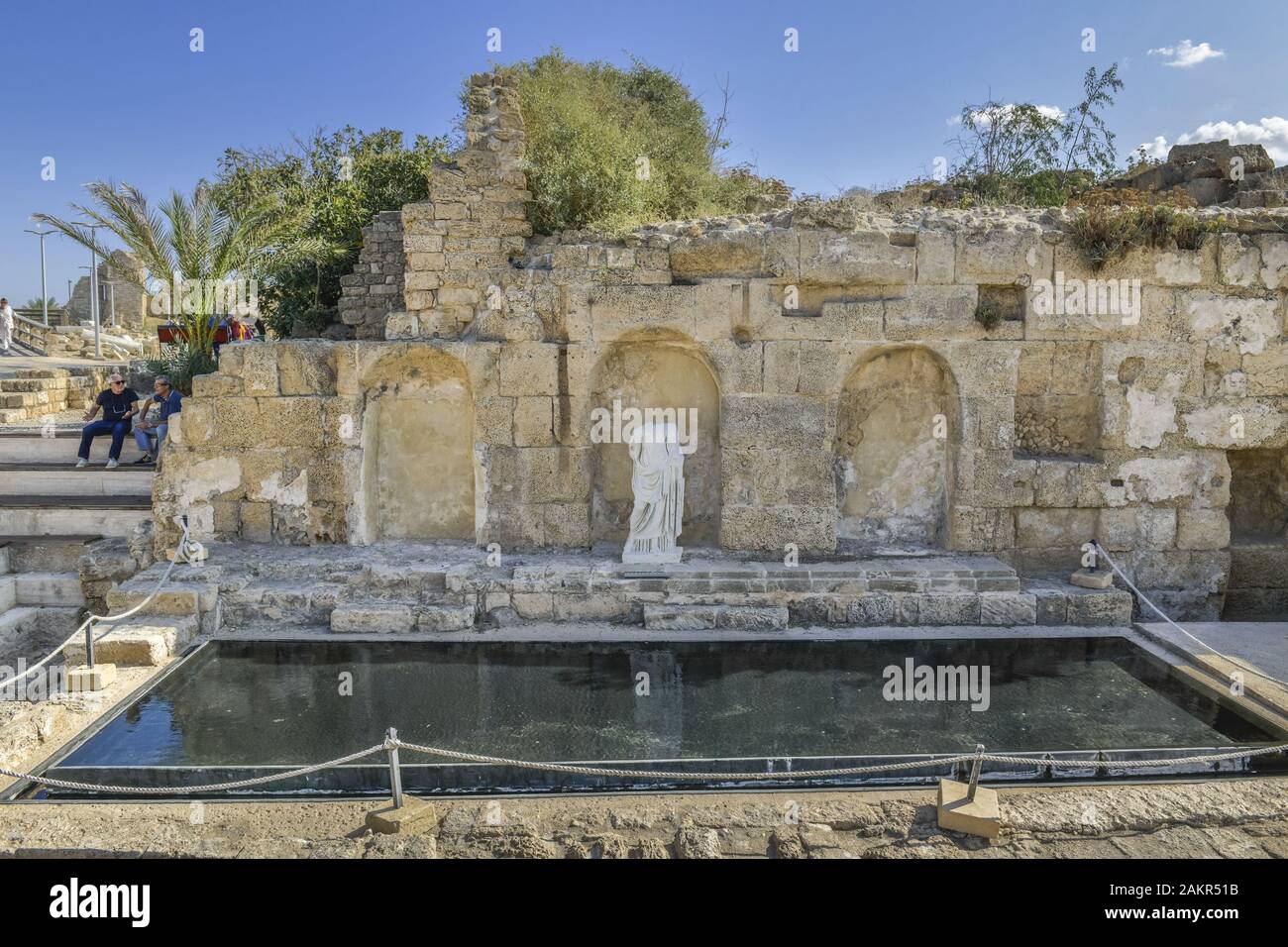 Ninfeo, Ausgrabungsstätte öffentlicher Brunnen, Cesarea, Israel Foto de stock
