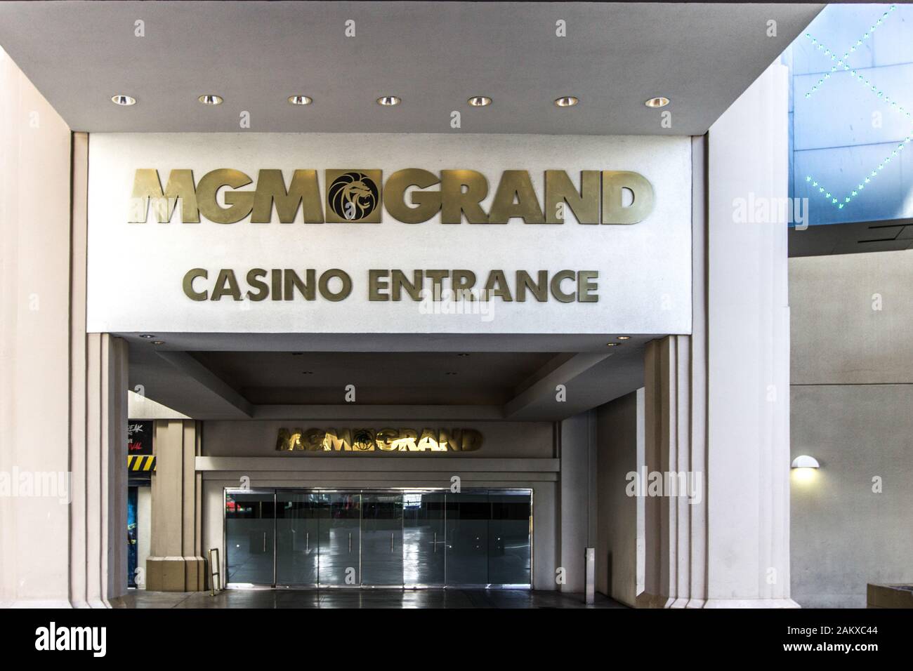 Las Vegas, Nevada, Estados Unidos - 6 de mayo de 2019: Entrada al MGM Grand Casino and Resort en las Vegas Boulevard en el Center Strip. Foto de stock