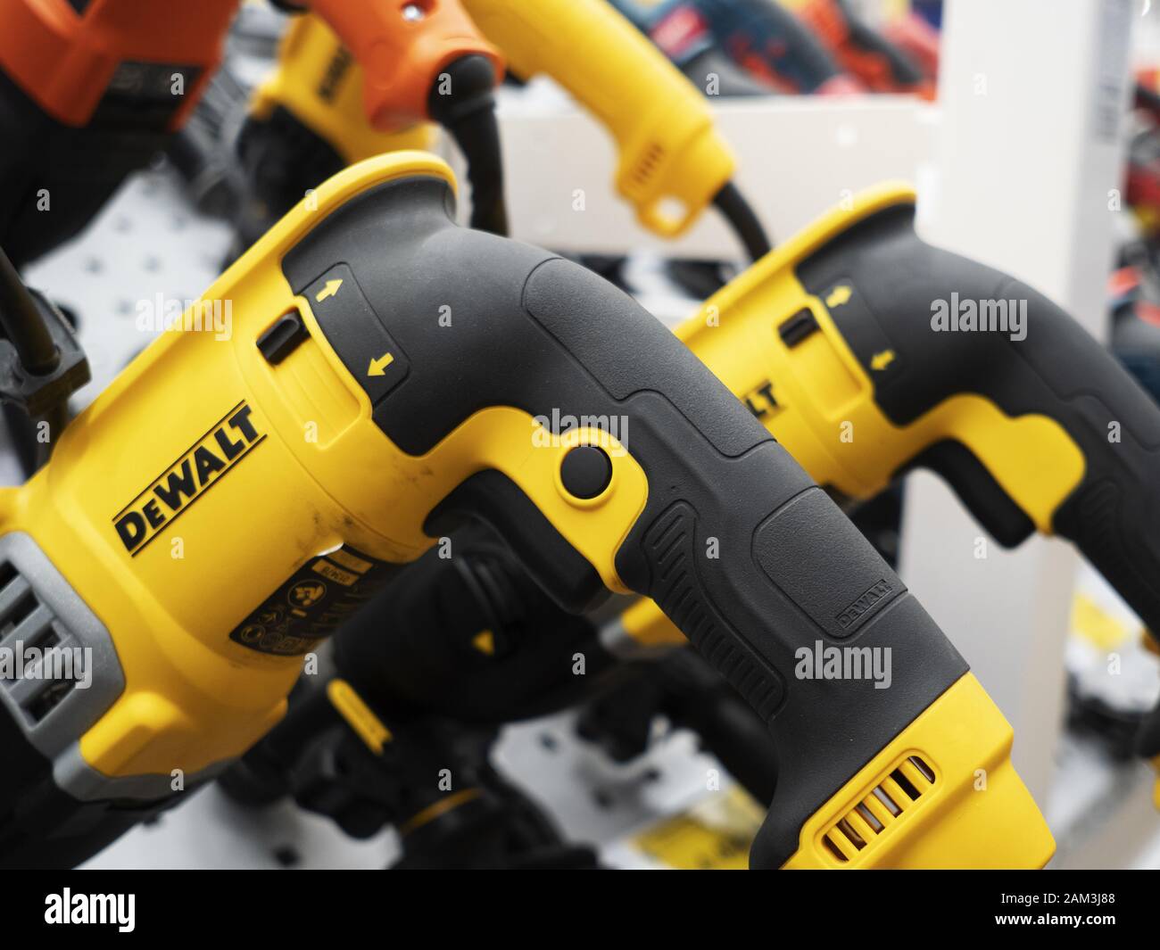 Dewalt Logo Fotos e Imágenes de stock - Alamy