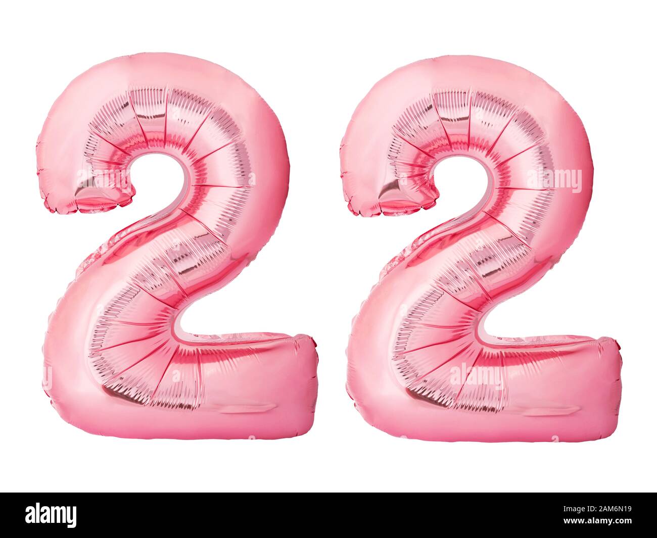Número 22 veintidós hechos de globos inflables de oro rosa aislado sobre fondo blanco Foto de stock