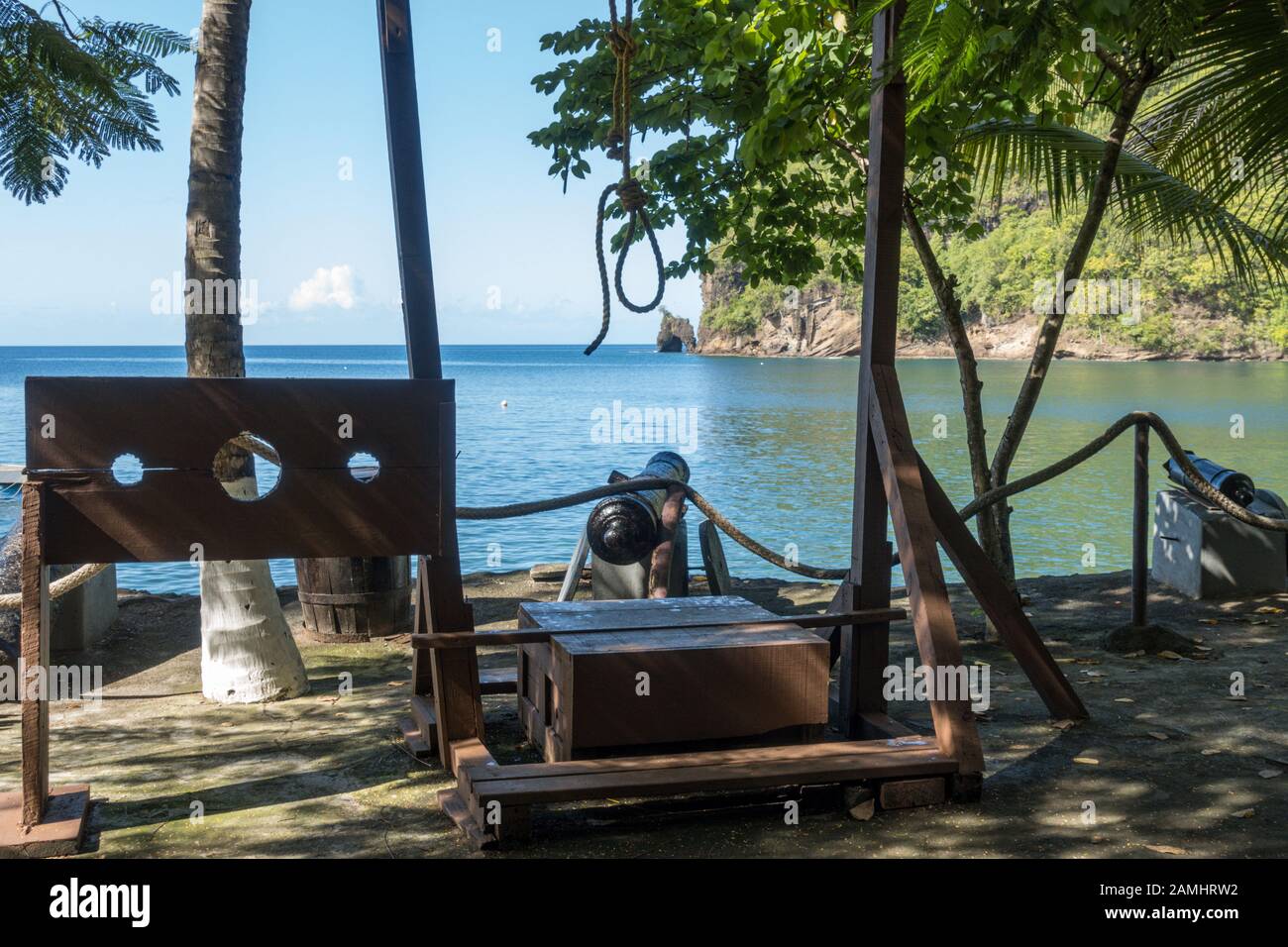Bahía Wallilabou, conjunto de Piratas del Caribe, San Vicente y las Granadinas, Islas de Barlovento, Caribe, Indias Occidentales Foto de stock