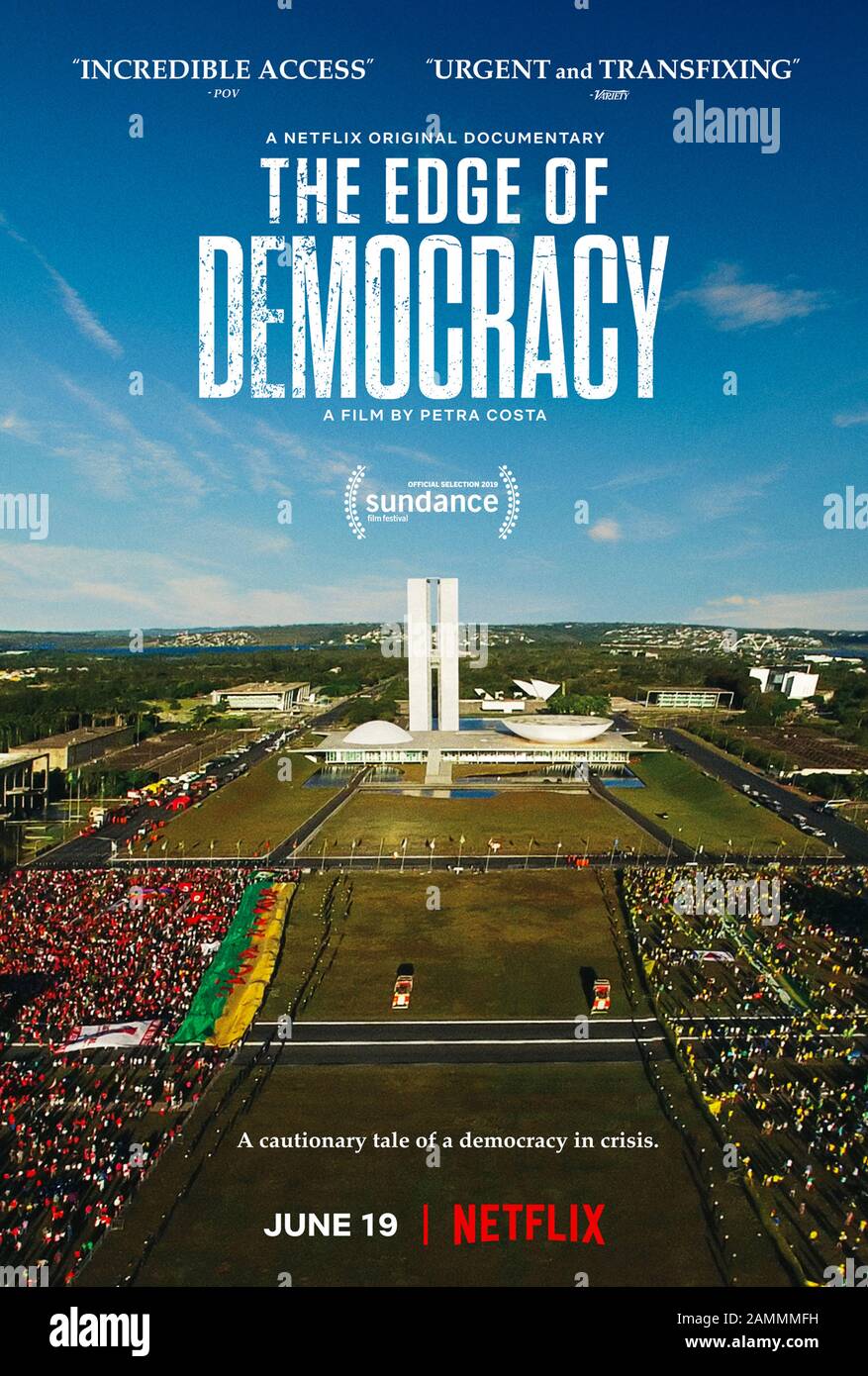 The Edge of Democracy (2019) dirigida por Petra Costa y protagonizada por Dilma Rousseff, Luiz Inácio Lula da Silva y Marisa Letícia Lula da Silva. Documental sobre la agitación política en Brasil a principios del siglo XXI. Foto de stock