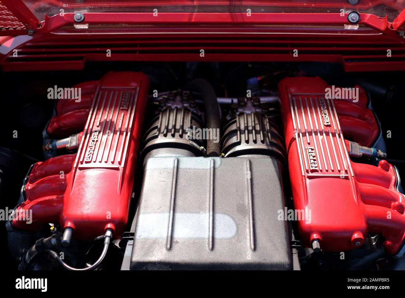 Koenig Ferrari Testarossa Competition Evolution II motor plano de 12 cilindros Foto de stock