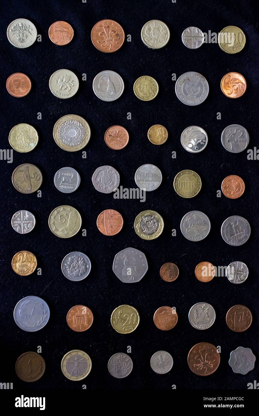 Varios tipos de moneda fotografías e imágenes de alta resolución - Alamy