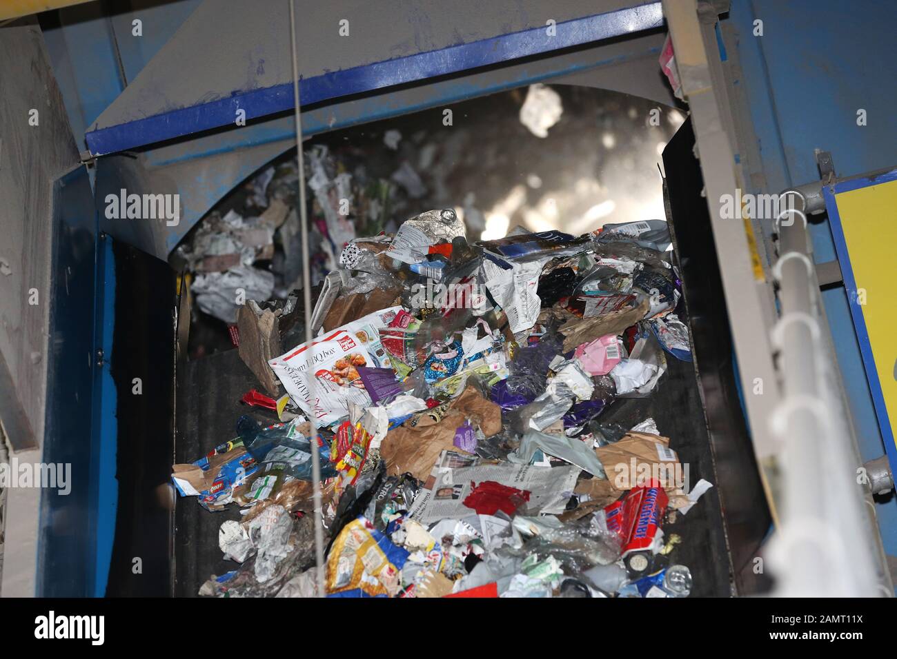 Vistas generales de la planta de desechos y Reciclaje de Viredor en