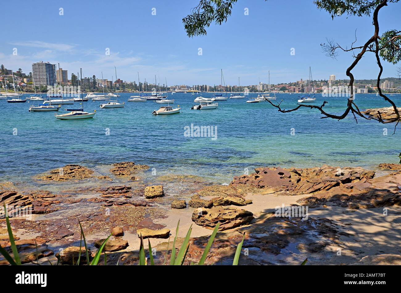 Uno de los paseos más hermosos en el puente Spit de Sydney hasta Manly Beach Coastal Walk, Sydney, Australia Foto de stock