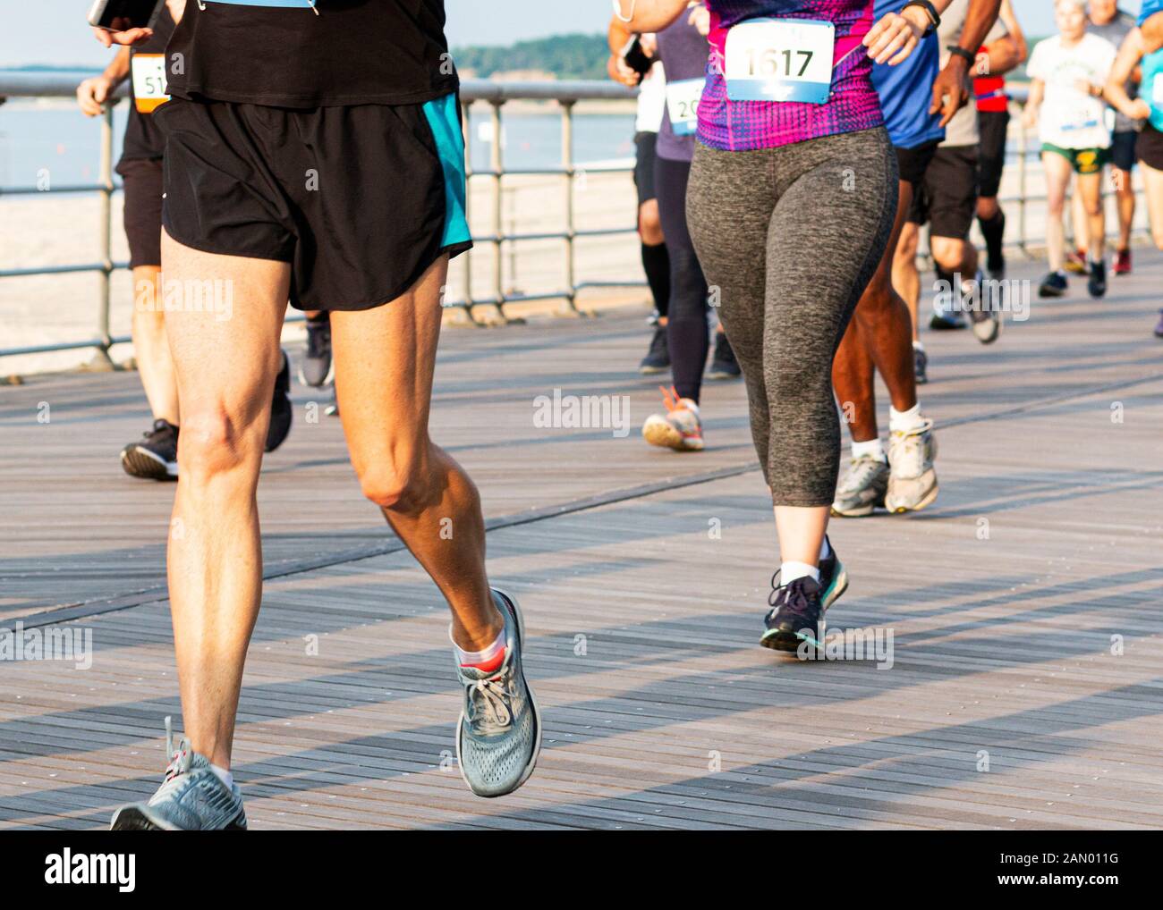 Spandex shorts fotografías e de alta resolución - Alamy
