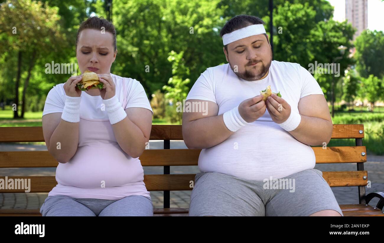 Pareja de gordos fotografías e imágenes de alta resolución - Alamy Pareja de gordos fotografías e imágenes de alta resolución - Alamy