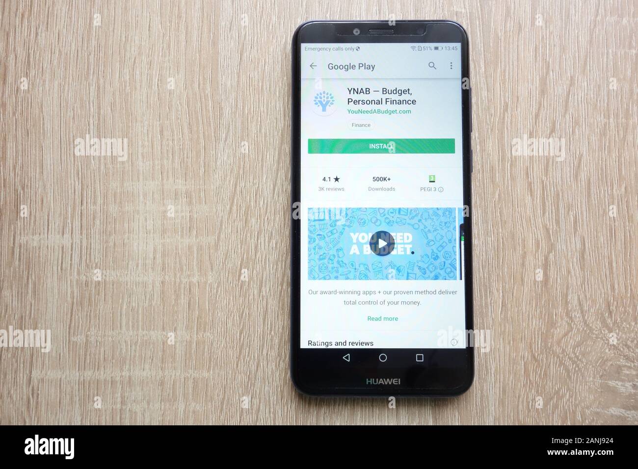 YNAB - Budget, personal Finance app en el sitio web de Google Play Store  mostrado en el smartphone Huawei Y6 2018 Fotografía de stock - Alamy